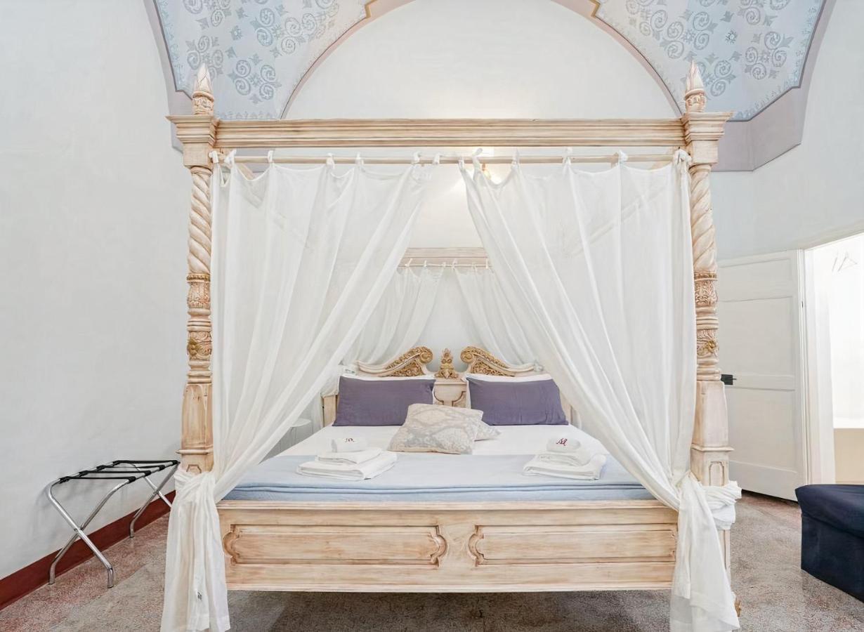 Palazzo Megha Suite & Breakfast Palmariggi 外观 照片
