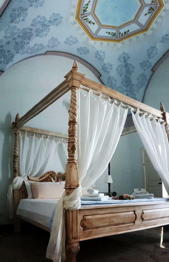 Palazzo Megha Suite & Breakfast Palmariggi 外观 照片